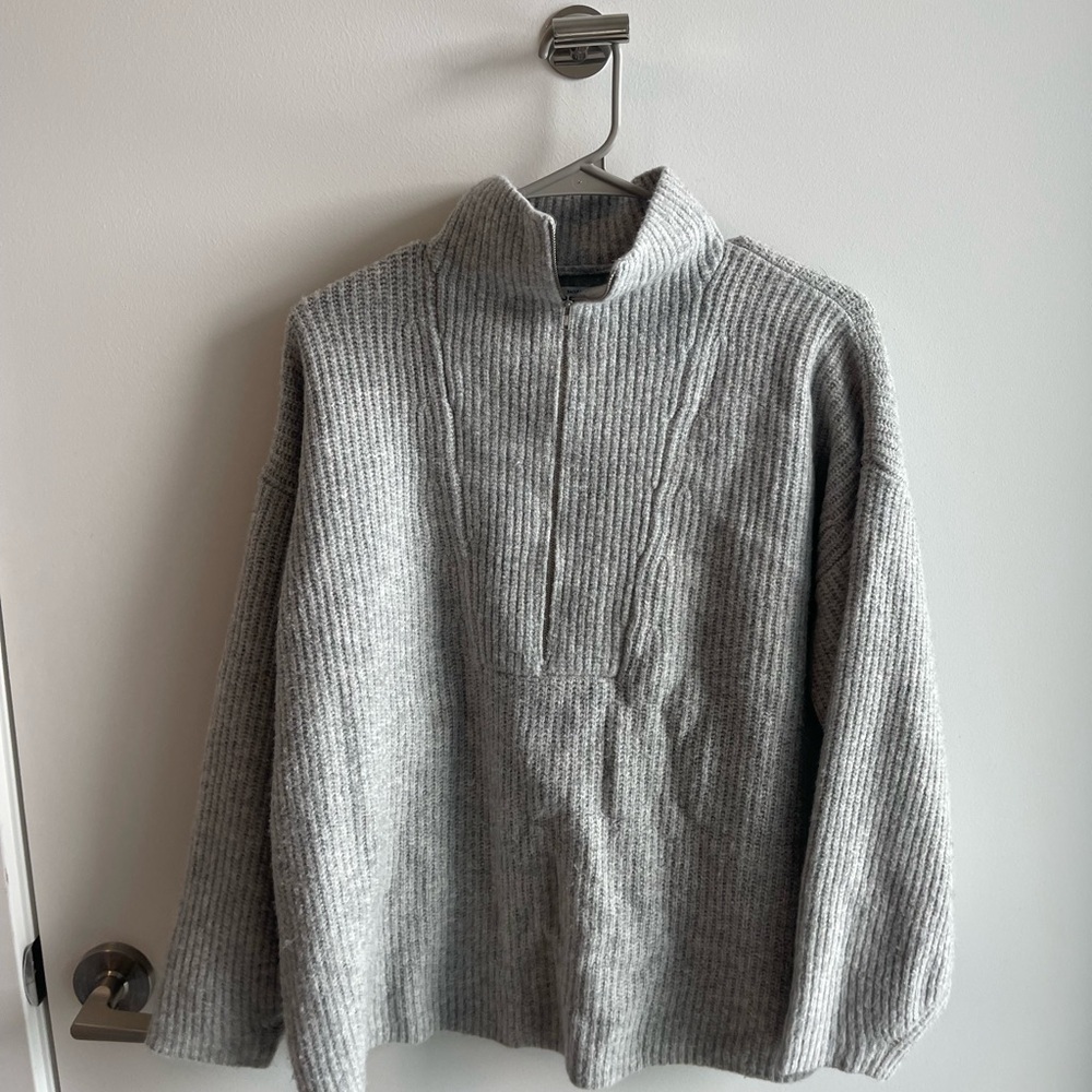 Daily Ritual Gray Ribbed Knit Sweater